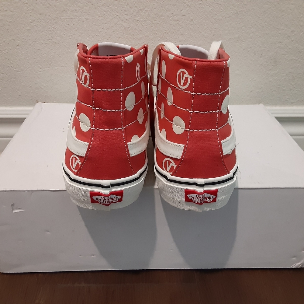 Vans - Picture 4 of 4